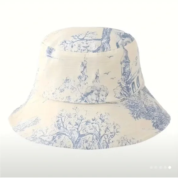 Cream and Blue Toile Foldable Bucket Hat One Size - Picture 2 of 7